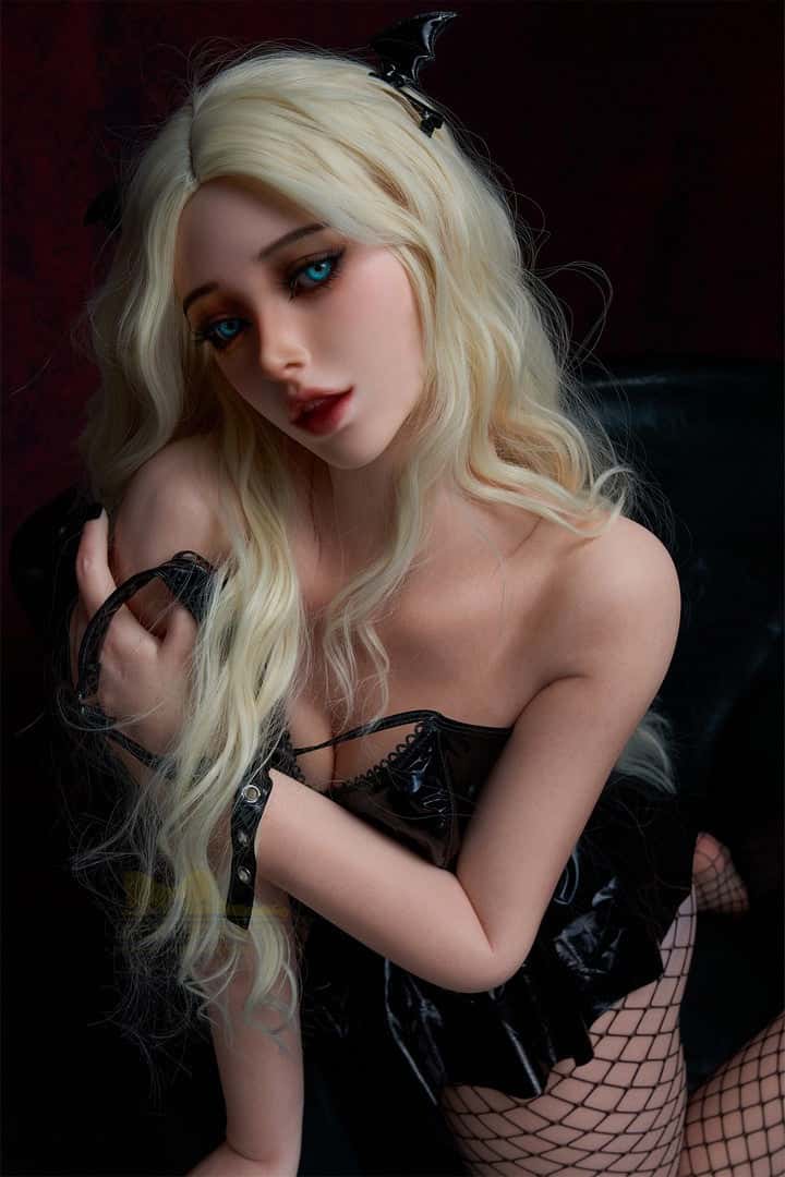 Irontech Doll B2 Review: Exploring the Features of the 164cm E-Cup Silicone Sex Doll
