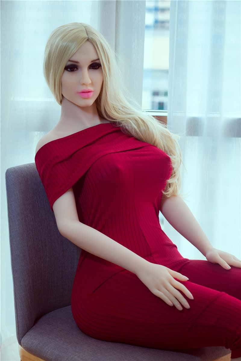 Irontech Doll Suzie Review: Exploring the Features of the Irontech White Sex Doll