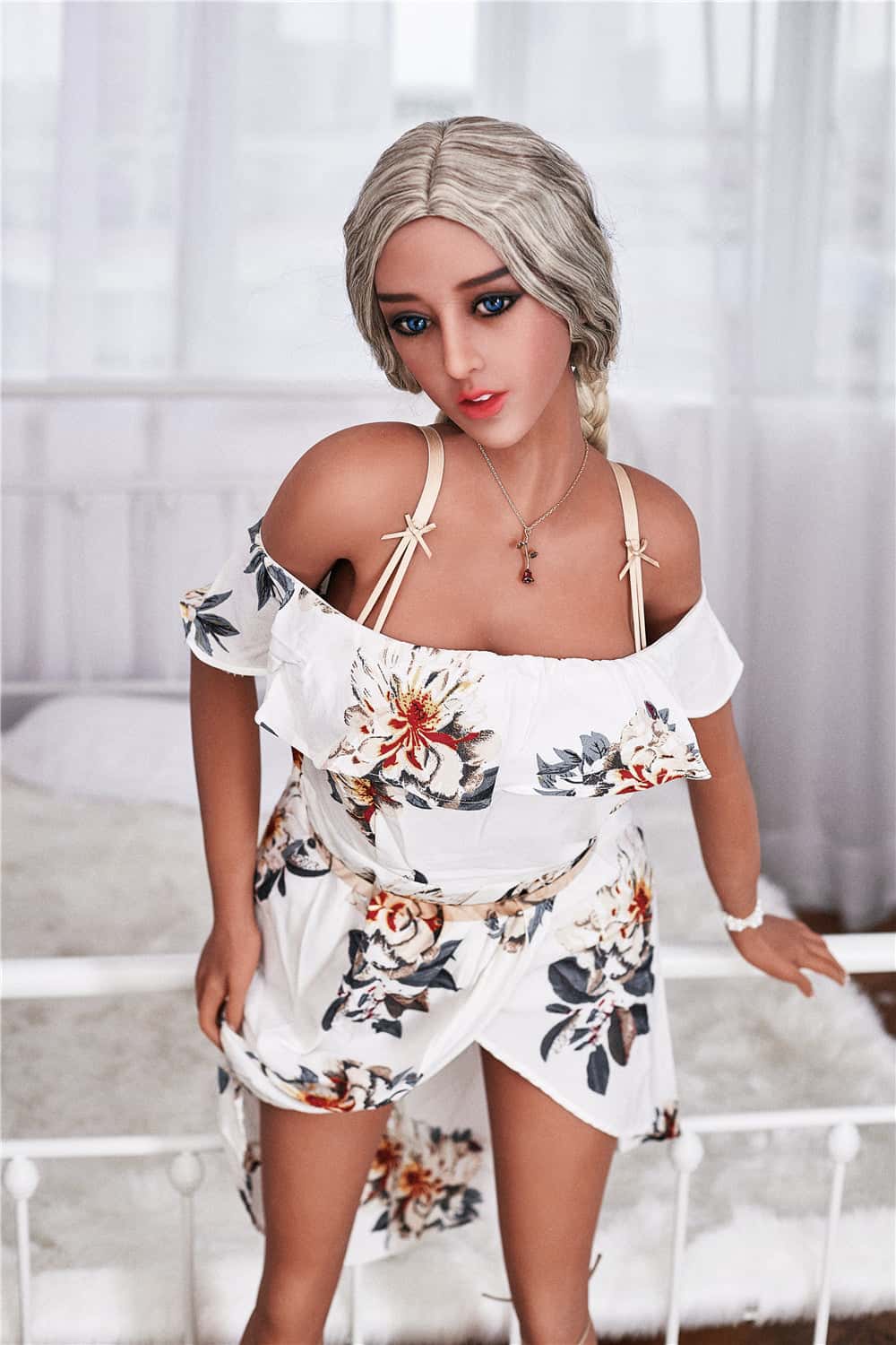 Irontech Doll Cecelia Review: Exploring the Features of the Irontech White Sex Doll